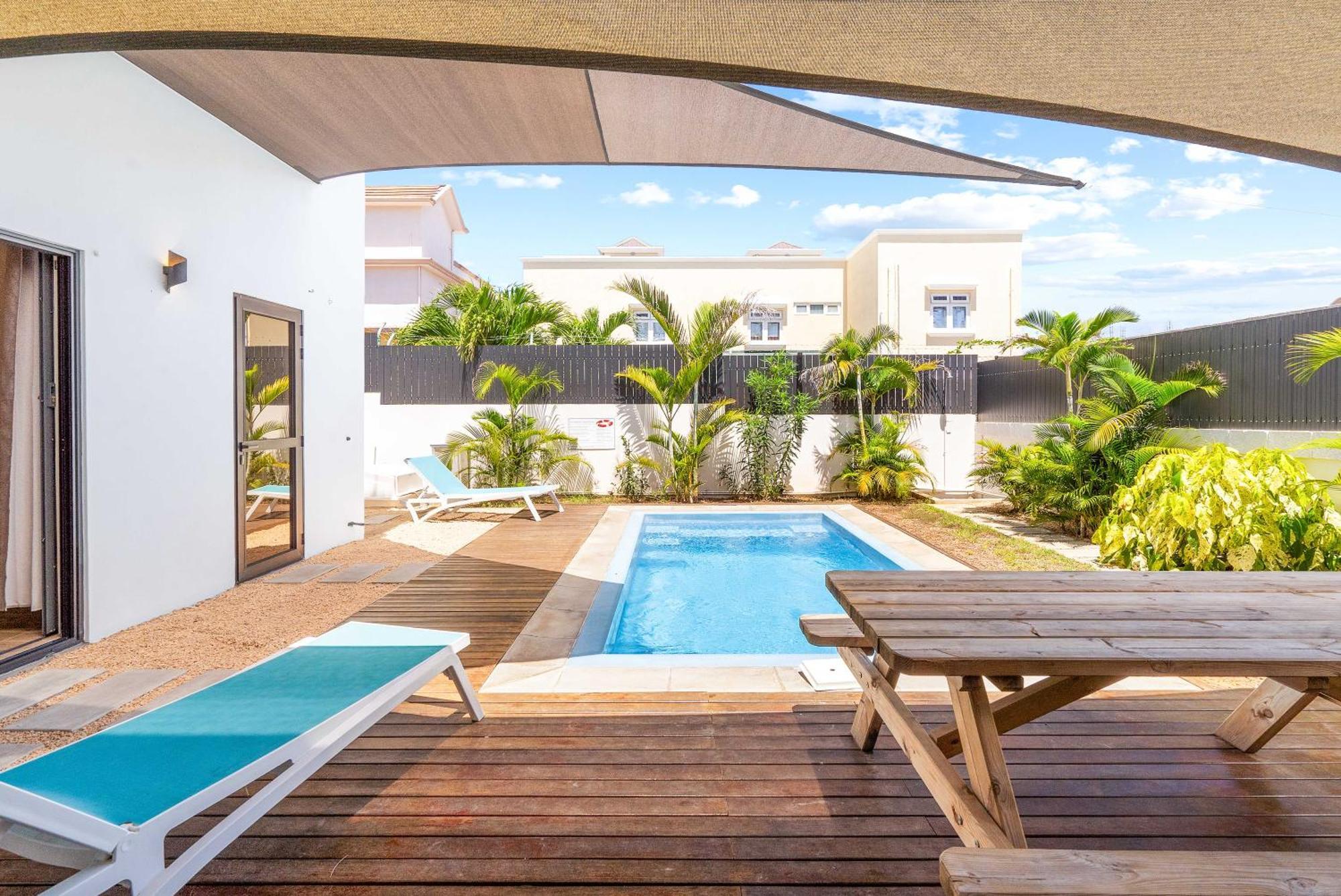 Villa Aelia - 3 Chambres - Piscine Privee. Flic en Flac Ngoại thất bức ảnh